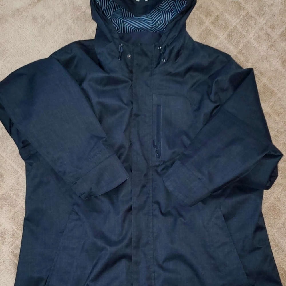 Womens under Armour rain defense coat
